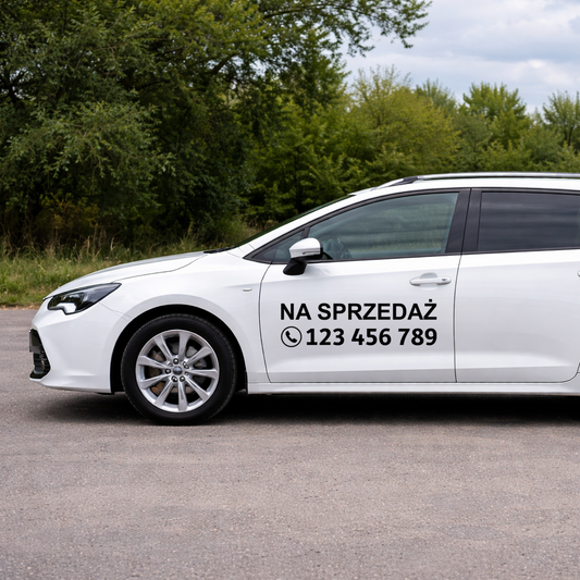 Naklejka „NA SPRZEDAŻ” z numerem telefonu na samochód